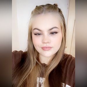 Meet your Posher, Karli